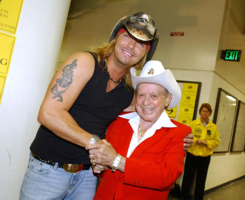 Bret & Little Jimmy Dickens (WireImage.com)